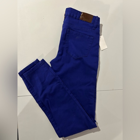 Blue Notes Super Skinny Jeans - Picture 2 of 12